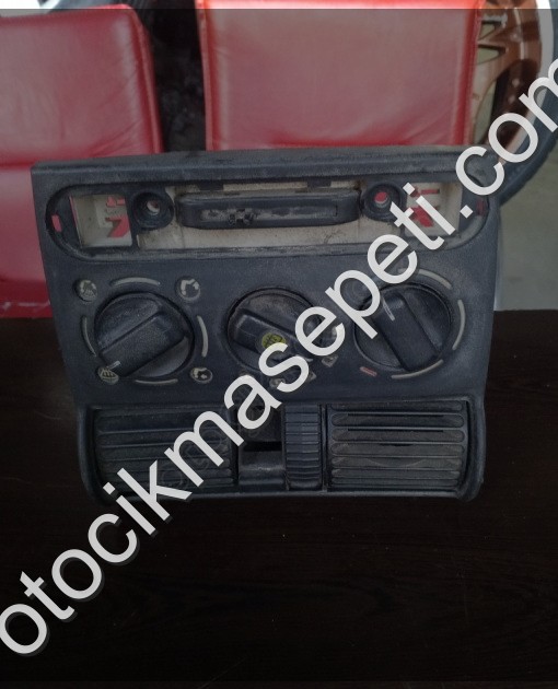 DACİA LOGAN KLİMA KONTROL PANELİ SÖKME ORJİNAL SAVAS OTO