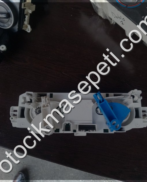 BMW E 36 KLİMA KONTROL PANELİ SÖKME ORJİNAL SAVAS OTO