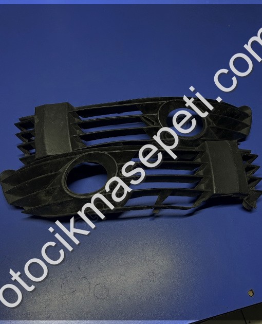 3B0853665 LB41 3B0853666 LB41 PASSAT B5.5 SAĞ SOL SİS ÇERÇEVESİ