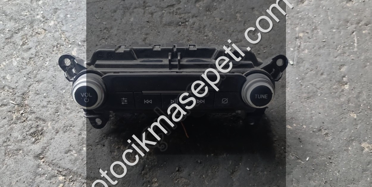 FORD COURİER TEYP DÜĞMESİ