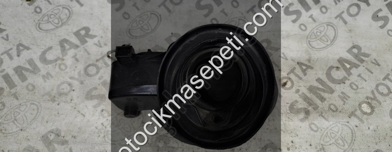 FORD KUGA 2013 2019 YAKI DEPO YUVASI ÇIKMA ORJİNAL CV44-S27936-A