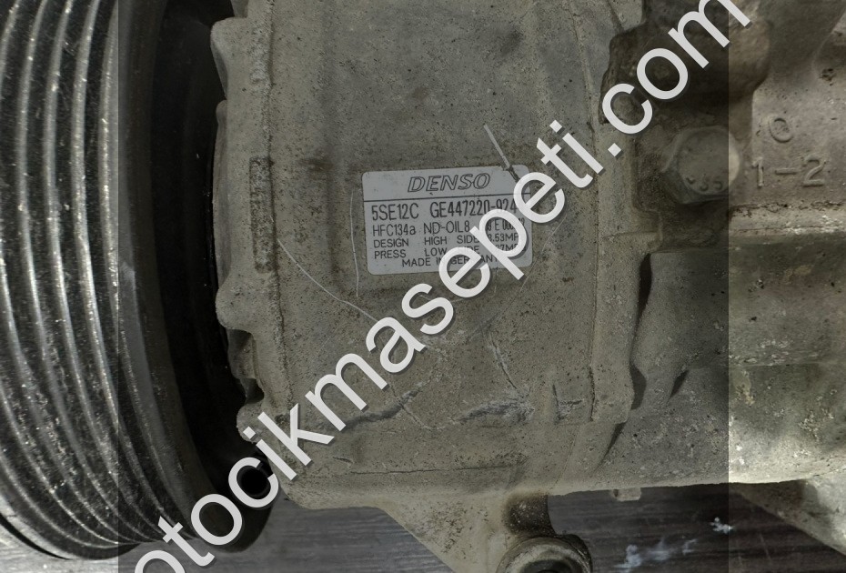 Toyota Avensis T25 Kasa Klima Kompresörü