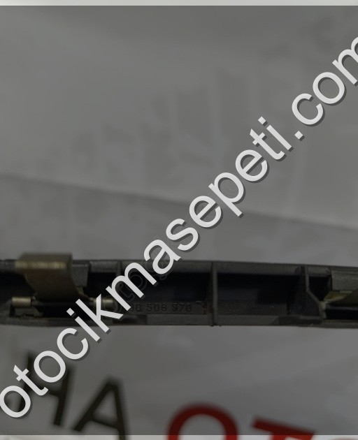 Opel Vectra B Teyp Çerçevesi