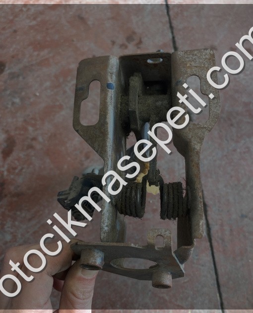 2017 MİTSUBİSHİ L200 DEBRİYAJ PEDALI