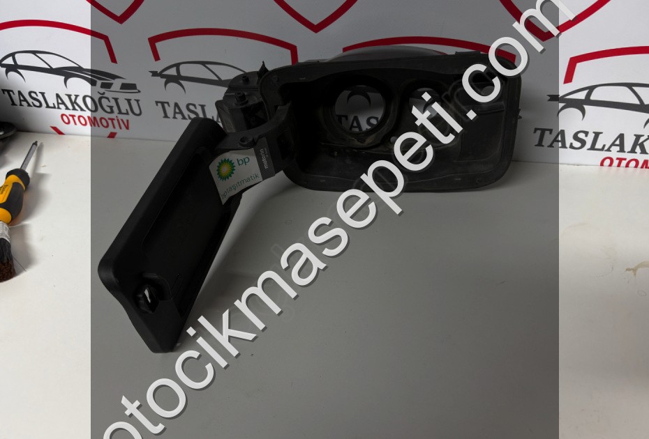 VOLKSWAGEN CADDY DEPO KAPAĞI