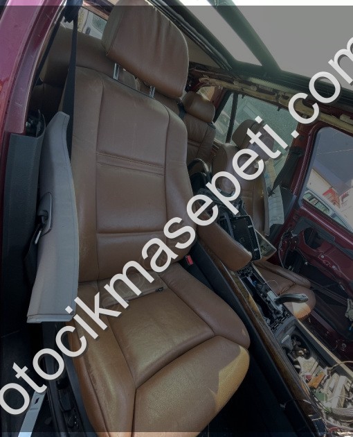 Sadece whatsaptan ulaşın - BMW x5 sanroof camı