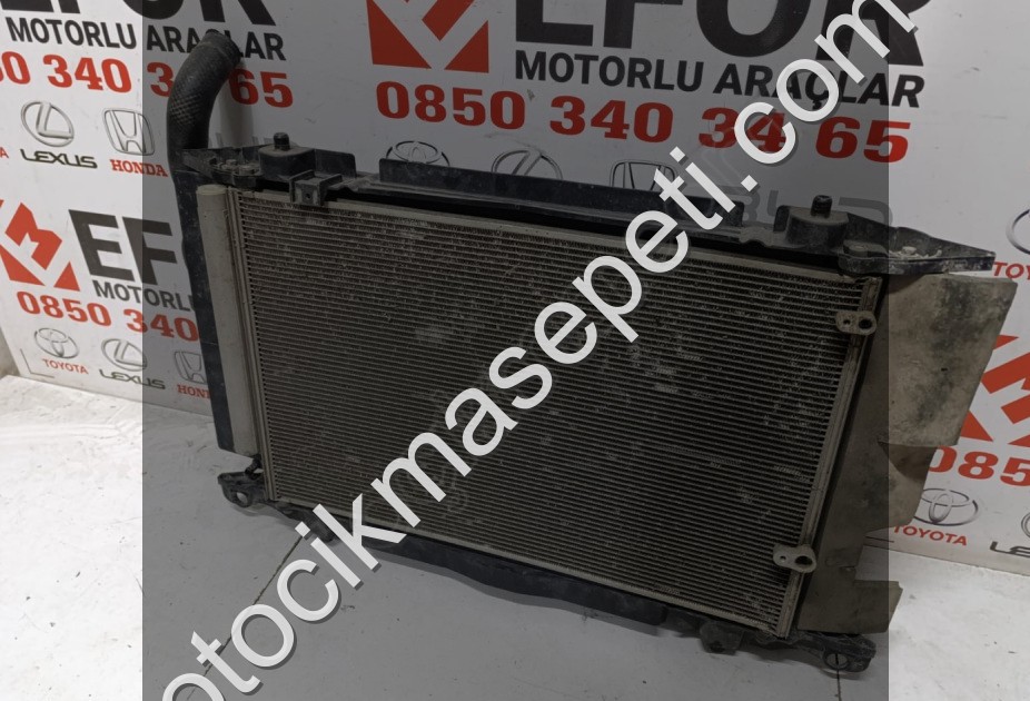 TOYOTA AURİS BENZİNLİ KOMPLE RADYATÖR SETİ ÇIKMA ORİJİNAL PARÇA