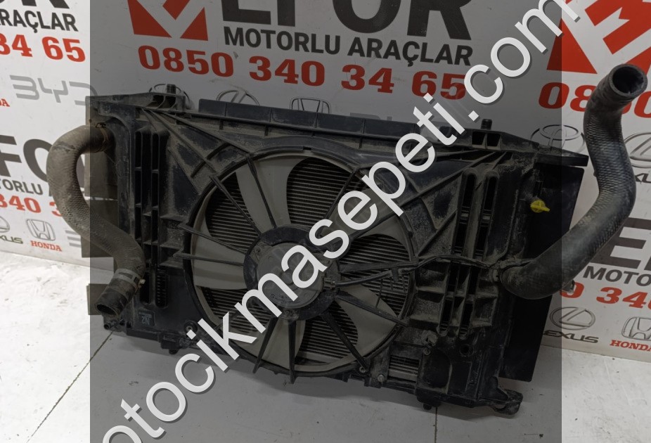 TOYOTA AURİS BENZİNLİ KOMPLE RADYATÖR SETİ ÇIKMA ORİJİNAL PARÇA