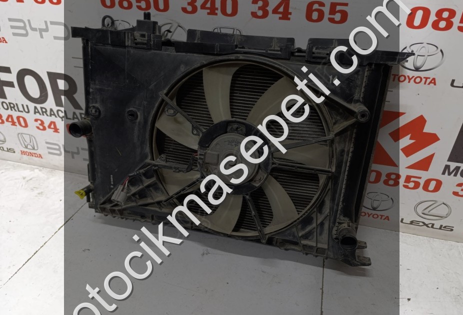 TOYOTA COROLLA 1.4 DİZEL KOMPLE RADYATÖR SETİ ÇIKMA ORİJİNAL