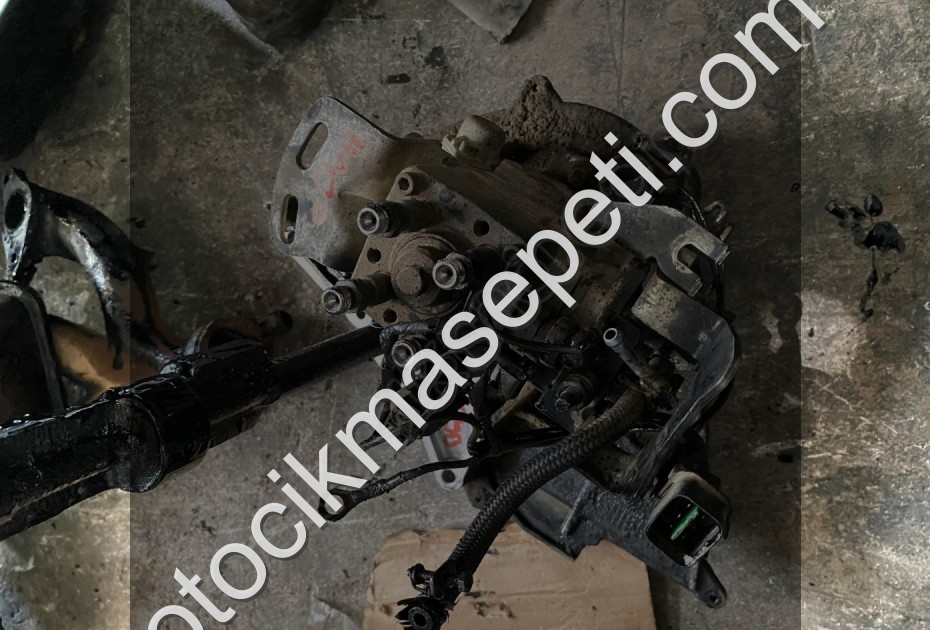 HYUNDAİ H100 98 MAZOT POMPASI ÜÇEL OTO ÇIKMA BURSA