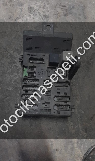 Renault laguna1 torpido içi sigorta tablosu