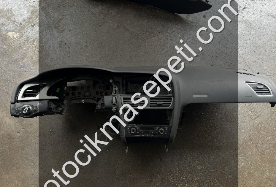 A5 2013 KOMPLE TORPİDO SET ORJİNAAL ÇIKMA PARÇA