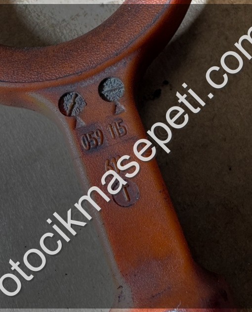 A4 A6 A8 PHAETON 3.0 TDİ YAĞ ÖLÇÜM ÇUBUĞU 059115611T 059115611L