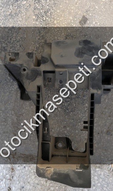 Renault Kangoo 3 Bagaj Hoparlör Yuvası 8200890409/8200890411