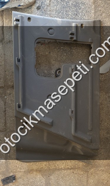 Renault Kangoo 3 Sağ Bagaj İçi Kaplaması Alt 8200828576