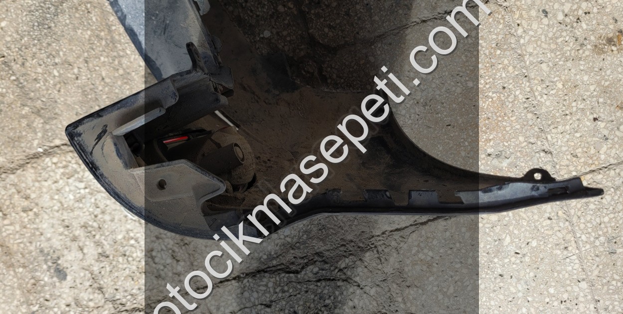 Renault Kangoo III Arka Tampon 2008-2020 ORJİNAL SİYAH 7701478196