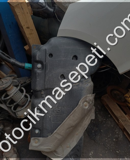 PEUGEOT 307 1.6 BENZİNLİ YAKIT DEPOSU ÇIKMA ORJİNAL