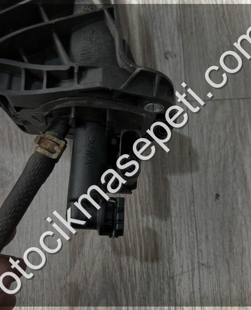 VOLKSWAGEN GOLF 5 DEPRAJ ÜST MERKEZİ 1K0721388