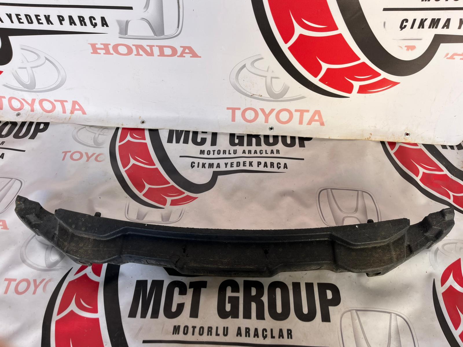 TOYOTA COROLLA TAMPON KÖPÜĞÜ 2013-2016 (52611-02290)