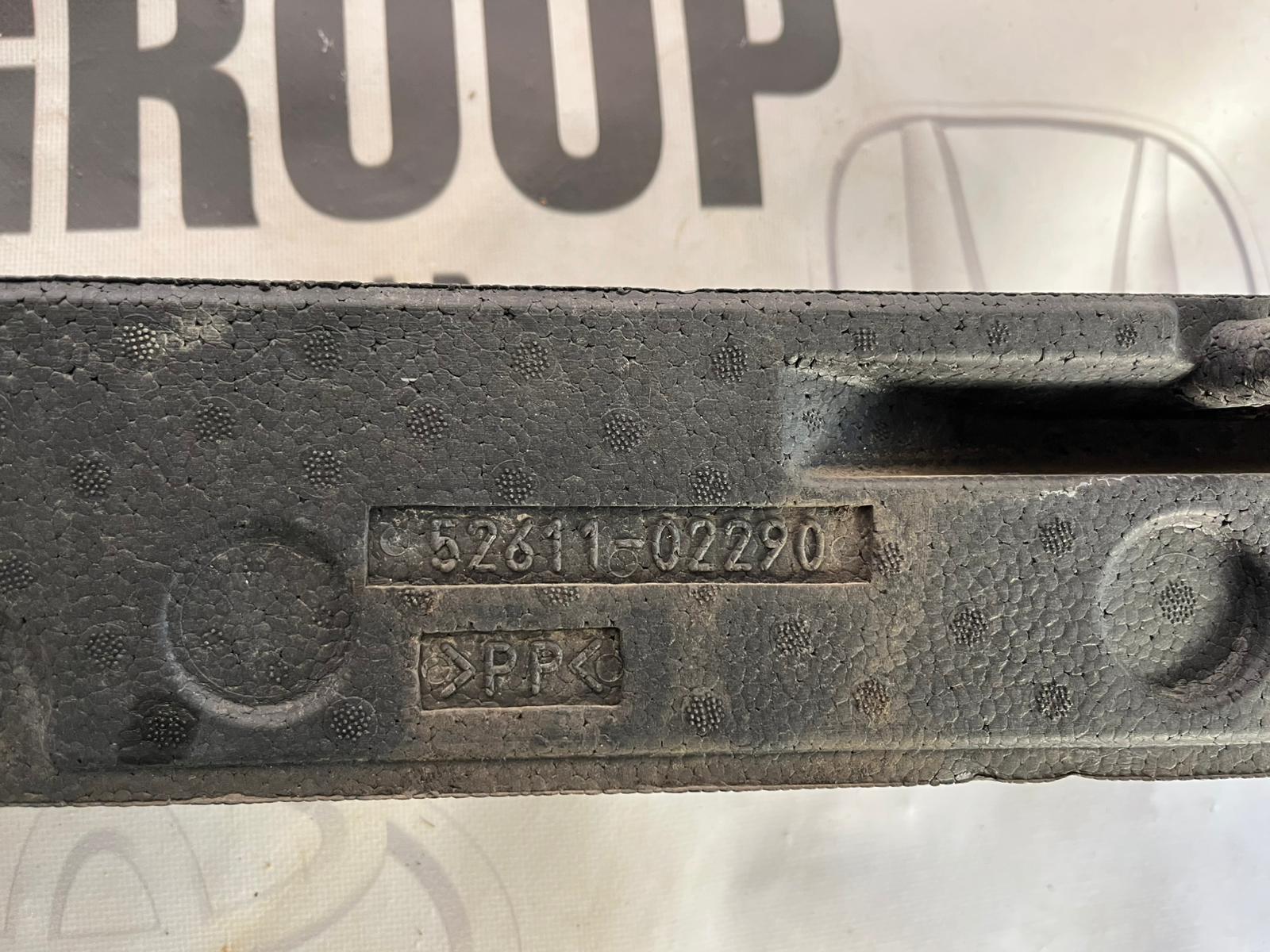 TOYOTA COROLLA TAMPON KÖPÜĞÜ 2013-2016 (52611-02290)