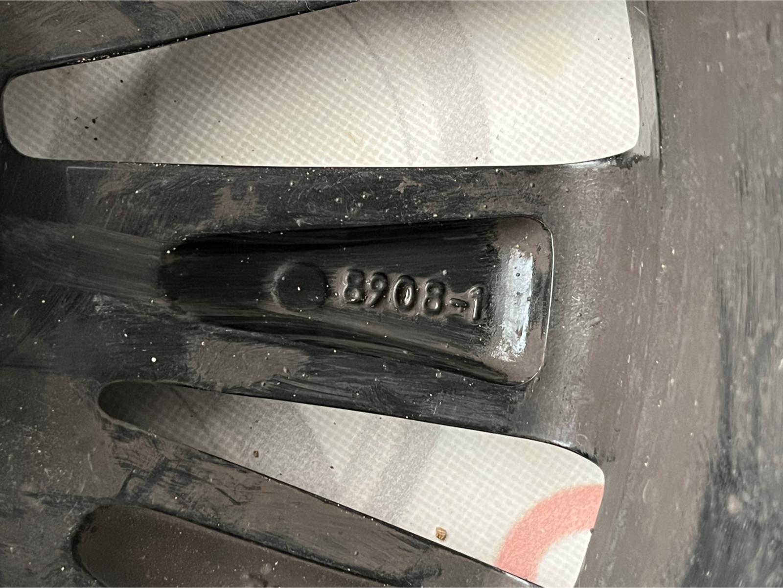 TOYOTA COROLLA ORJINAL ÇIKMA JANT 17 İNÇ 5X114.3