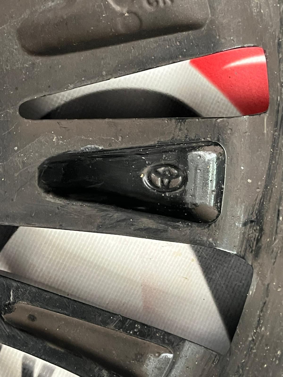 TOYOTA COROLLA ORJINAL ÇIKMA JANT 17 İNÇ 5X114.3