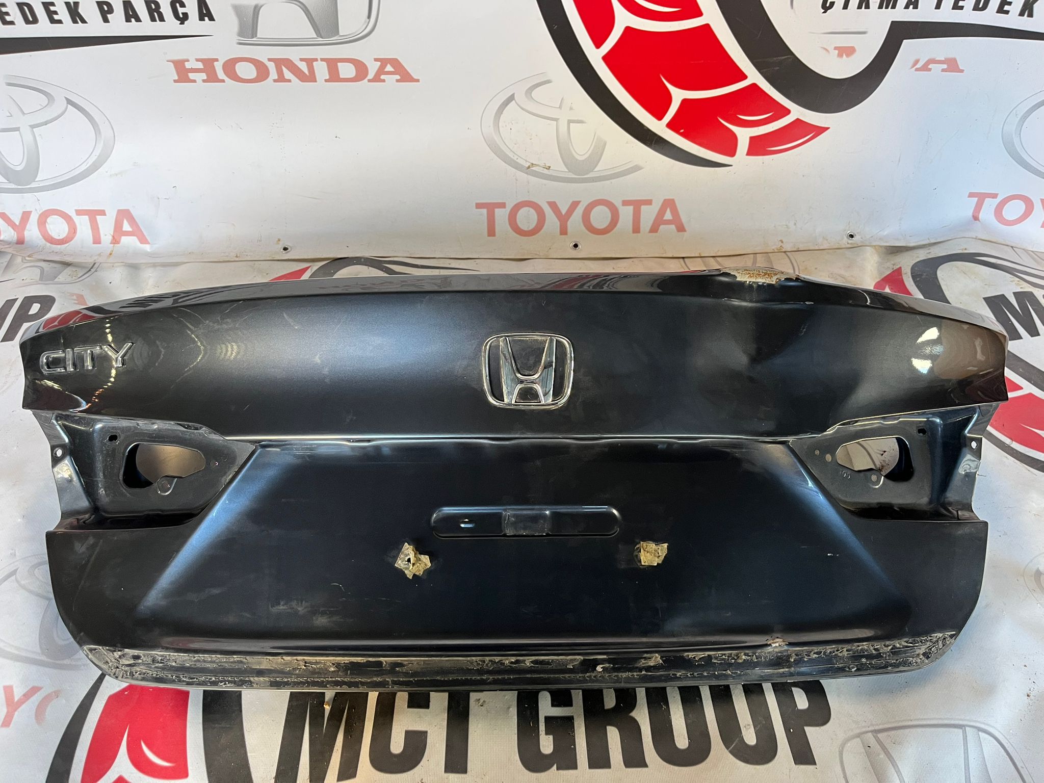 HONDA CİTY BAGAJ KAPAĞI ÇIKMA ORJINAL 2021-2025