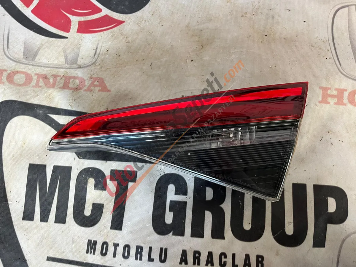 HONDA CİVİC SAĞ STOP ORJINAL ÇIKMA YEDEK PARÇA 21-25