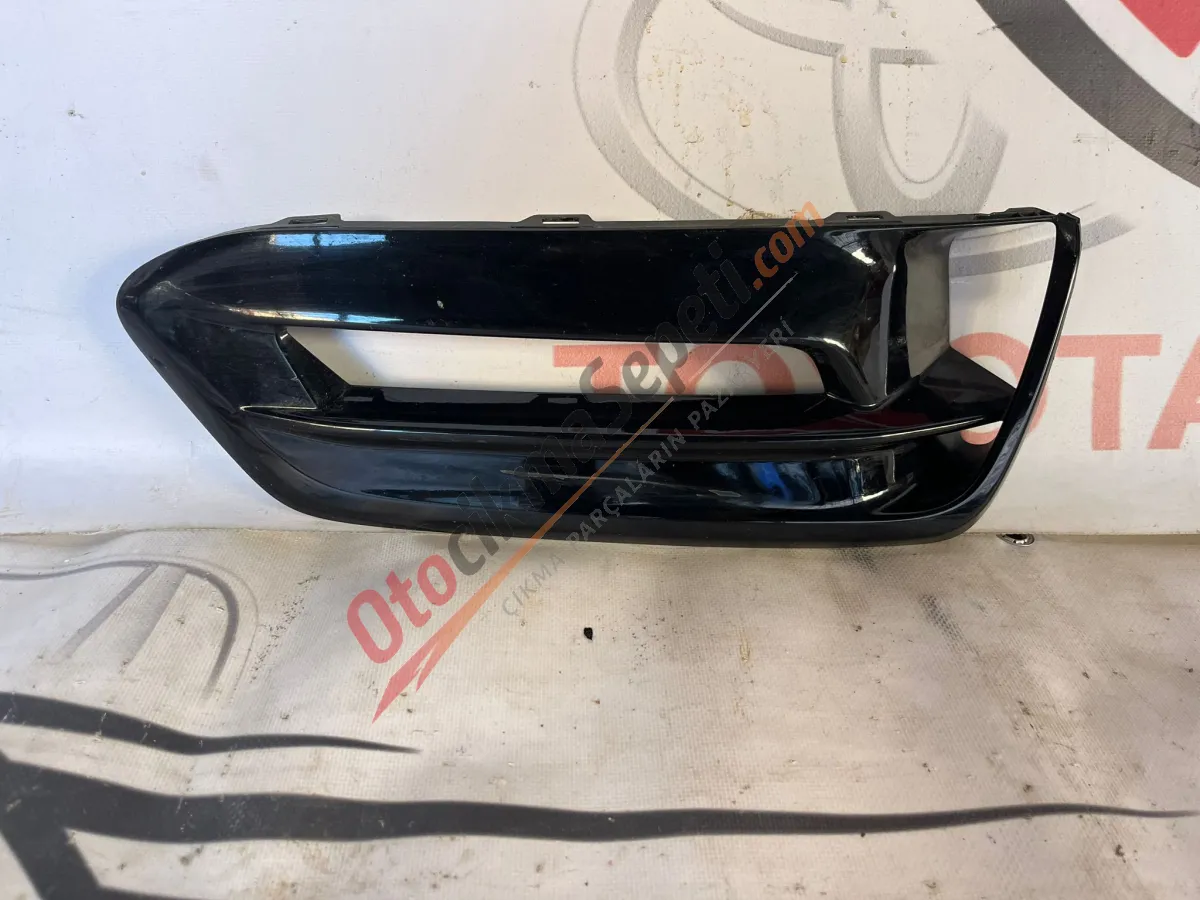 HONDA ACCORD SAĞ ÖN SİS ÇERÇEVESİ ÇIKMA ORJINAL 18-23