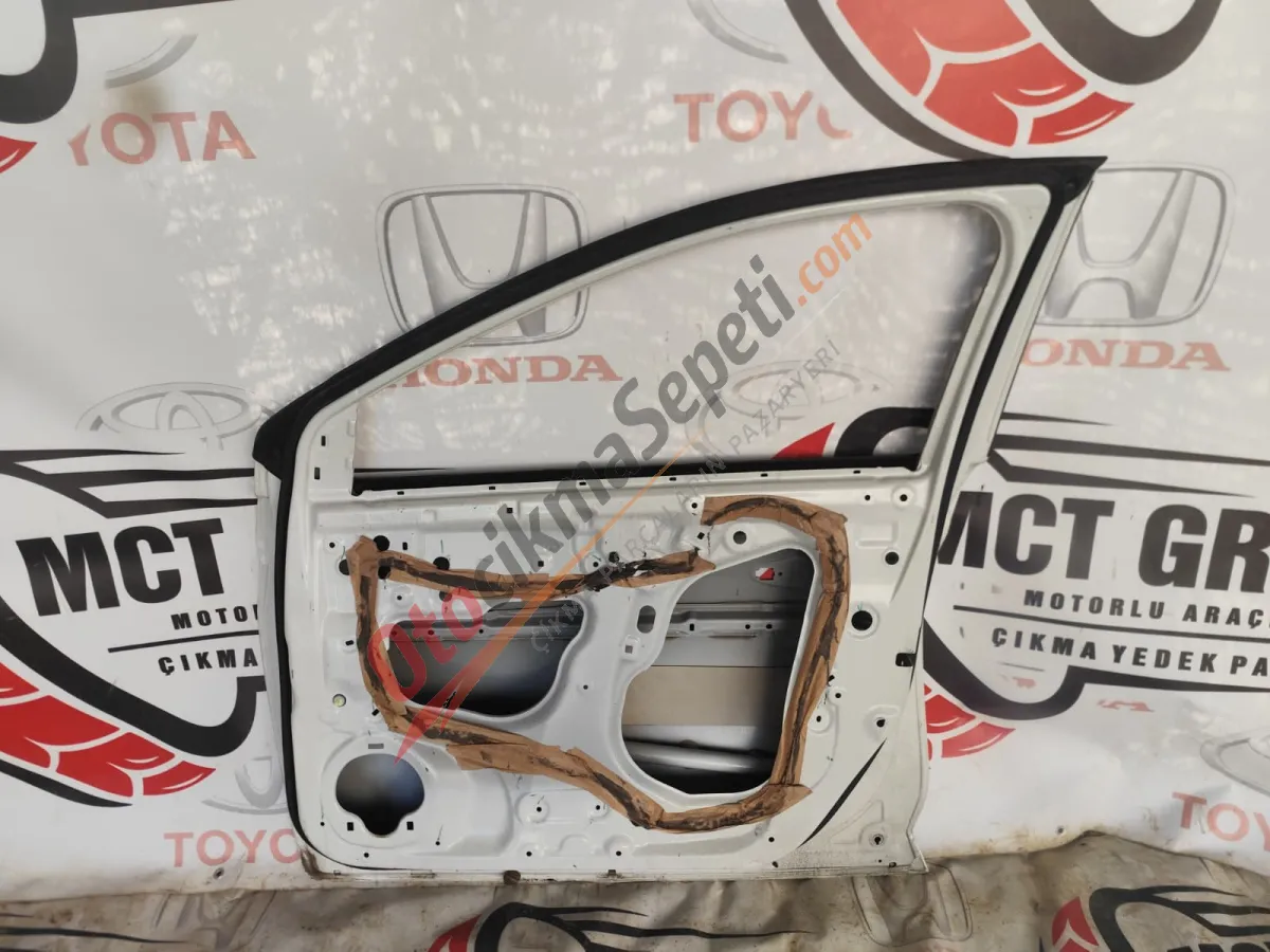 HONDA CİTY SAĞ ÖN KAPI ÇIKMA ORJINAL 2020-2025