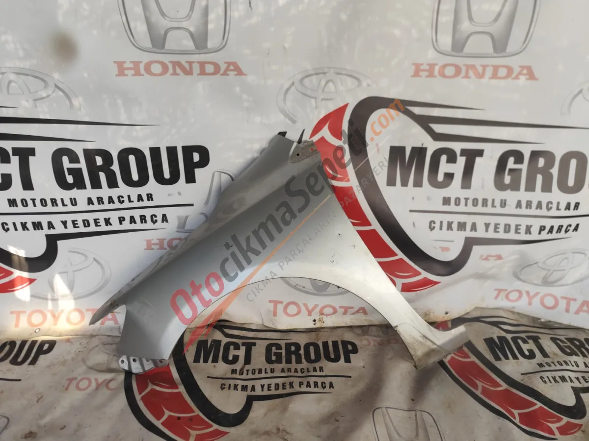 TOYOTA COROLLA SOL ÖN ÇAMURLUK ÇIKMA ORJINAL 2010-2012